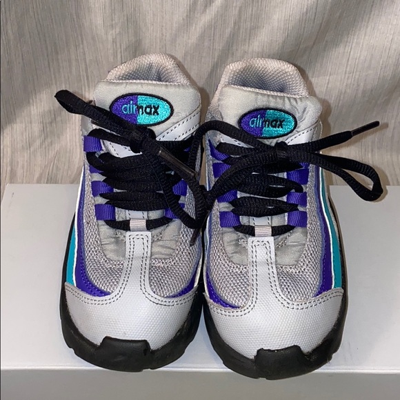 Nike Shoe Bundle Lot Size 9c - Picture 9 of 12